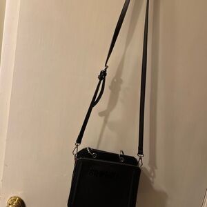 Steve Madden Sleek Black Shoulder Bag